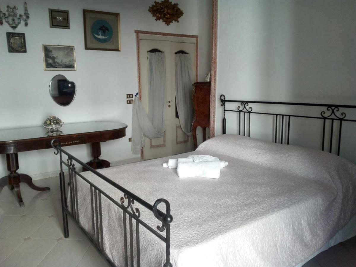 Bed and Breakfast Gran Relais De Charme A.Rosbenmar Neapel Exterior foto